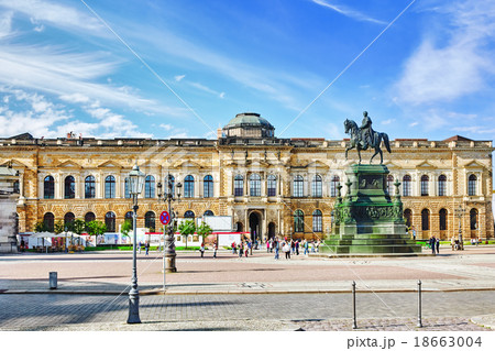 DRESDEN, GERMANY-SEPTEMBER 08, 2015 18663004