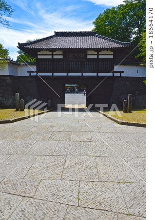 小諸城の「三の門」（長野県小諸市丁） 18664170