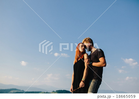 Photo of a couple in the mountains Photo of a couple in the mountains 18665059