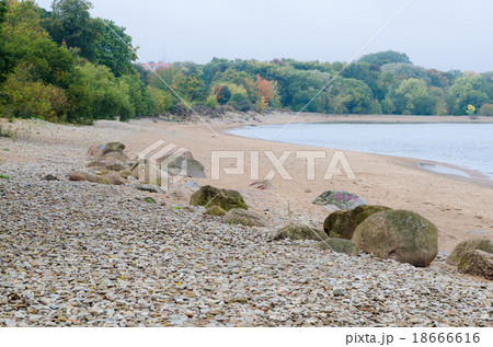 Rocky beach on the Gulf of Finland. Sillamae, Estonia Rocky beach on the Gulf of Finland. Sillamae, Estonia 18666616