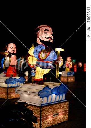 lantern lantern 18668414