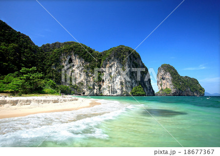 Laoliang Beach, Had Samran , Trang, Thailand Laoliang Beach, Had Samran , Trang, Thailand 18677367