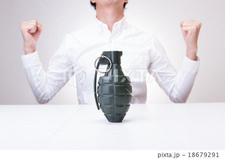 手榴弾 爆弾 18679291