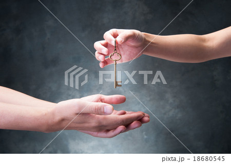 小さな鍵 18680545