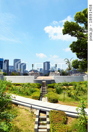 大阪　中之島公園の風景 18691408