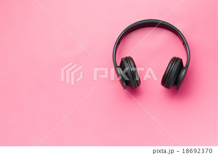 wireless headphones 18692370