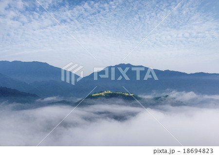 天空の城 竹田城跡 18694823
