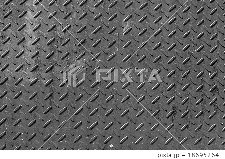 grunge diamond metal background 18695264