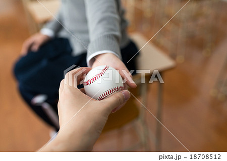 高校生イメージ 18708512