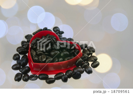 Coffee beans in the mold 18709561
