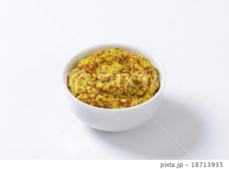 Coarse Mustard 18713935