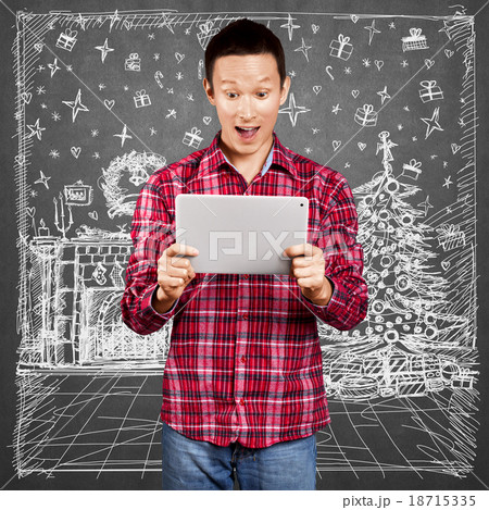 Man Looking For Christmas Gifts Man Looking For Christmas Gifts 18715335