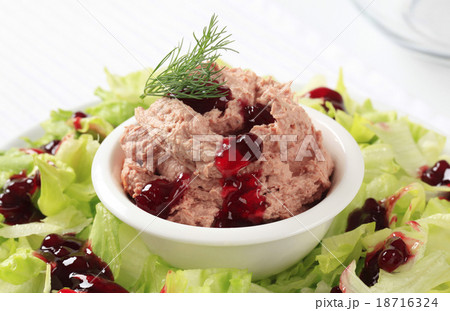 Liver mousse 18716324