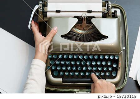 typewriter woman hands 18720118