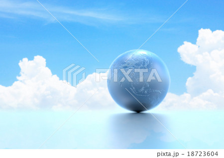 青空と地球儀 青空と地球儀 18723604