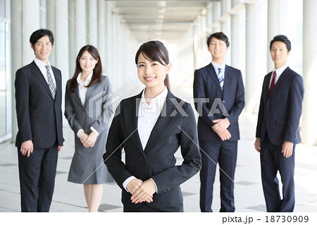 ビジネスイメージ 18730909
