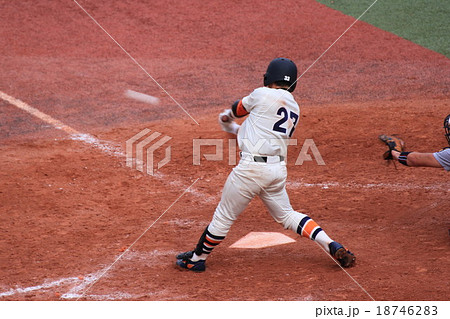 センター返し 18746283