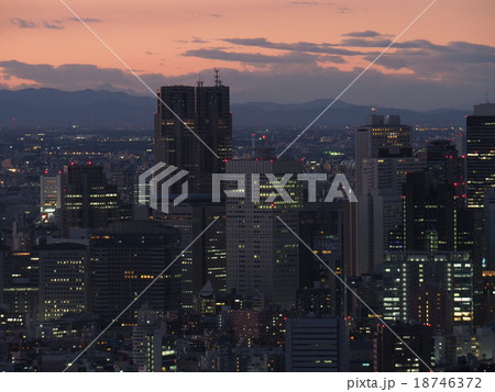 都市風景　新宿副都心 18746372