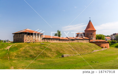 Ruins of the Castle in Kaunas, Lithuania 18747918