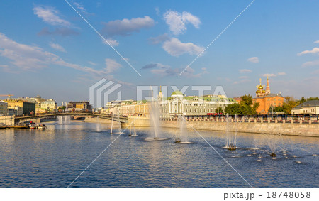 Fountains on Vodootvodny Canal in Moscow, Russia 18748058