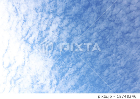うろこ雲 18748246