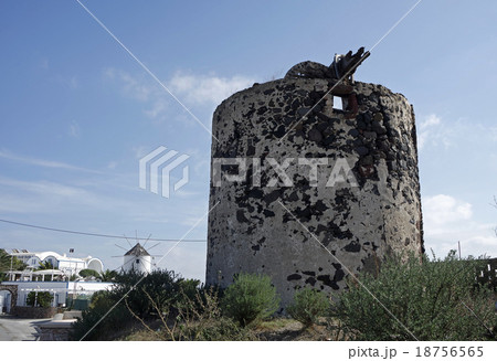 greece windmill in perissa on santorini island 18756565