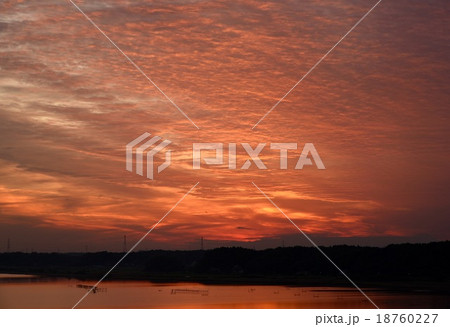 印旛沼の夕焼け雲 18760227