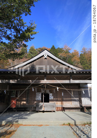 剣山登山口、劔神社 18764067