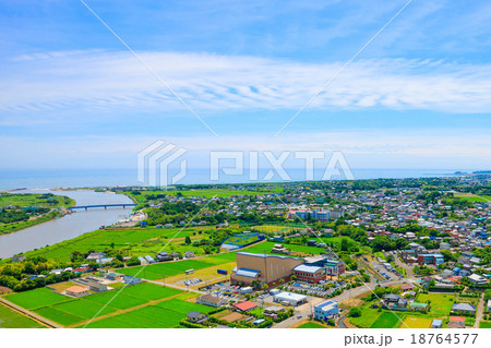 夷隅川河口周辺を空撮 18764577