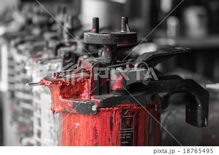 Mix paint preparation of paint for car painting Mix paint preparation of paint for car painting 18765495