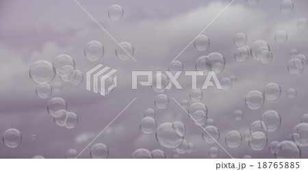 Beautiful abstract soap bubble background Beautiful abstract soap bubble background 18765885