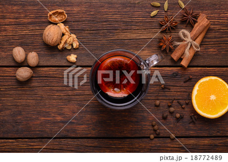Mulled wine, spices for glintwine on wooden table 18772489