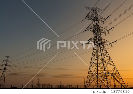 Highvoltage tower sky background Highvoltage tower sky background 18776310