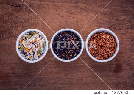 Mixed Whole grain Traditional Thai rice 18776689