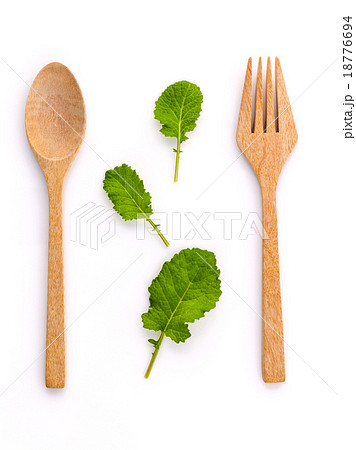 Healthy food concept fresh organic green leaves  18776694
