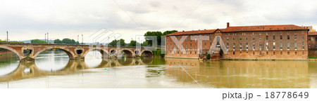 Pont Neuf Toulouse 18778649