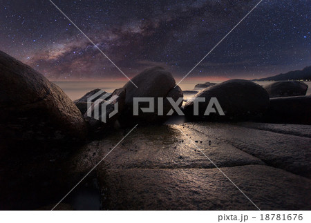 The stone beach under starry night  18781676