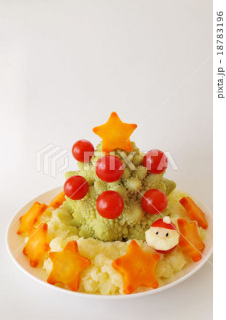 ロマネスコのツリー 18783196