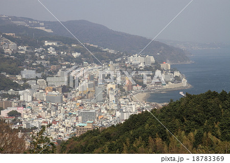 頼朝ラインからの熱海市内 頼朝ラインからの熱海市内 18783369