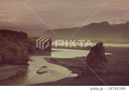 Iceland coast 18783390
