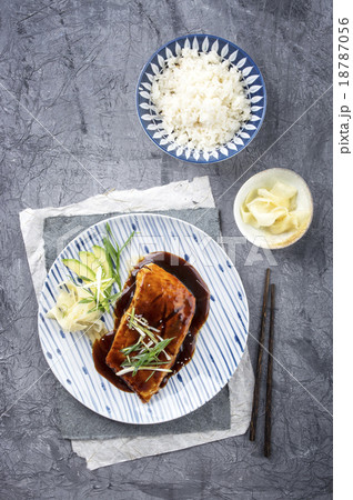 Salmon Teriyaki with Vegetable and Ginger 18787056