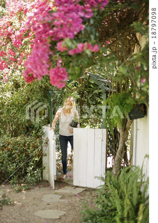 17869 17869 18797098