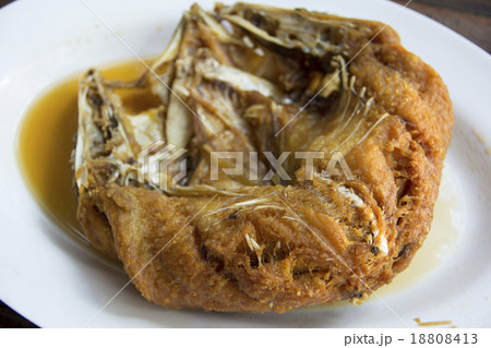 Fried snapper at a seafood restaurant in Thailand 18808413