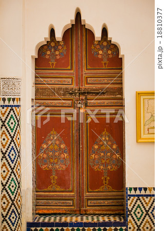 Beautiful ornamental decoration 18810377