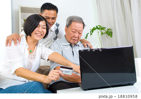 asian family asian family 18810958