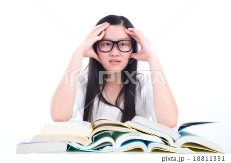 asian student girl 18811331