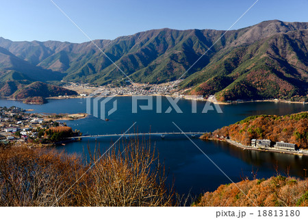 Lake Kawaguchiko Lake Kawaguchiko 18813180
