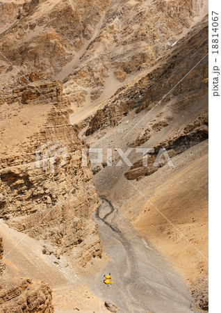 Trekking in upper Mustang, Nepal 18814067
