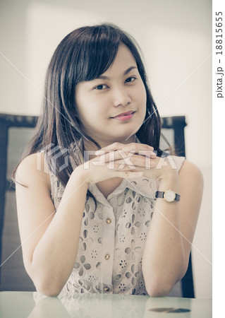 Modern business woman in the office with copy space Modern business woman in the office with copy space 18815655