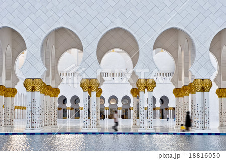 the Sheikh Zayed Grand Mosque the Sheikh Zayed Grand Mosque 18816050